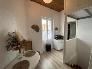 Appartement cosy à Fouras: 1 chambre, proche commerces et plages, Wifi, TV, cuisine équipée - FR-1-709-70 - Fouras - 6