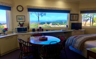 Llarrinda Bed & Breakfast - 4