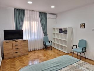 Central Free parking, 2 king size bedrooms - Oradea - 0