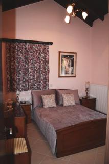 Rose Garden Villa - - 3