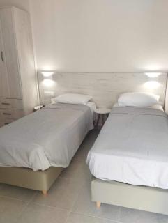 Daniela Apartments - Nea Roda - 4