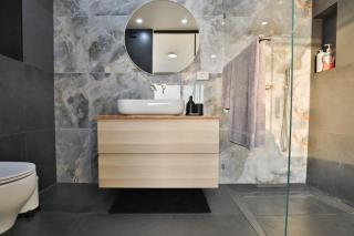 Beachfront Elegance - Luxe Abode! - Netanya - 6