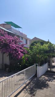 Apartments Suri - Vodice - 1