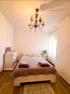 Florilor Apartments - Floreşti - 0