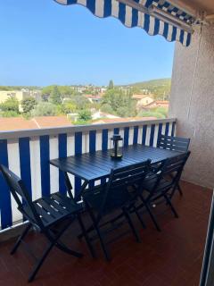 Spacious and bright cocoon near the sea - Bandol - 0