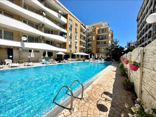 Blue Marine - Menada Apartments - Sunny Beach - 7