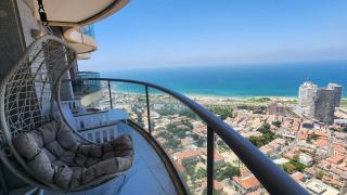 Modern 2BR Amazing Sea View W/Parking by HolyGuest - Tel Aviv-Jaffa - 0