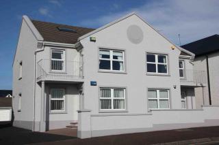 Obsidian: Arguably the best view in Portballintrae - Portballintrae - 7