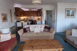 Obsidian: Arguably the best view in Portballintrae - Portballintrae - 3