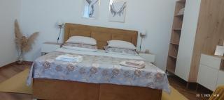 Riviera Rooms and Apartments - Rab - 1