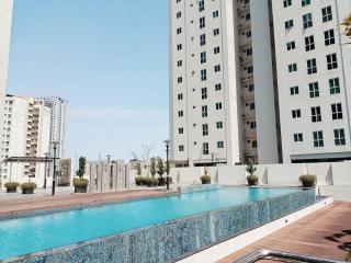 Deluxe Suites 4, 2-5 pax, Netflix, Georgetown - 4