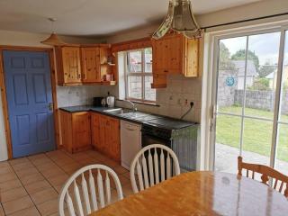 The Cobbler Rosscarbery Holiday Cottage - 2