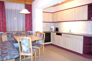 Apart Pfeifer - 1