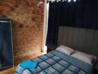 Agradable y cómodo departamento entero - 1