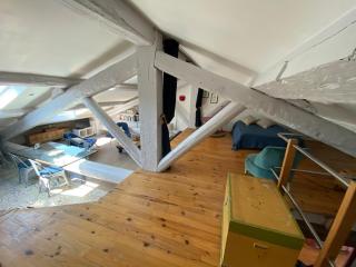 Appartement atypique sous les toits d'Avignon au cœur de l'intra-muros avec parking - Avignon - 4