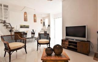 Amazing Home In Trappeto With Wifi - Trappeto - 5