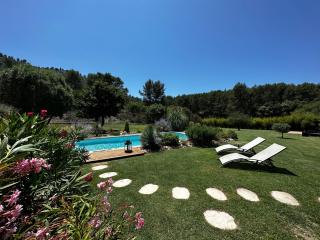 Les Prairies de Fenestrelle Spa & Piscine au calme - Aubagne - 8