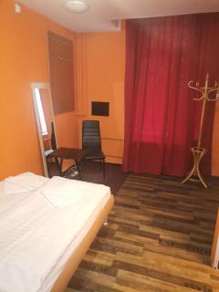 Hotel Praha Club bed & breakfast - Prague - 9