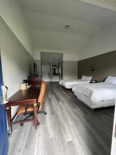 Captain's Lodge Motel - Gloucester - 7