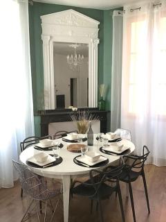 Hypercentre (avec parking), rare avec 3 chambres 3 salles d’eau - 9