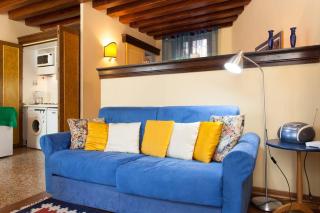 Charm apartment - close to Rialto and San Marco - 4