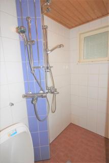 Omakotitalo 4-6 hengelle - House - 7