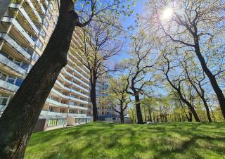 Stylish apartment with parking & spacious balcony - 2