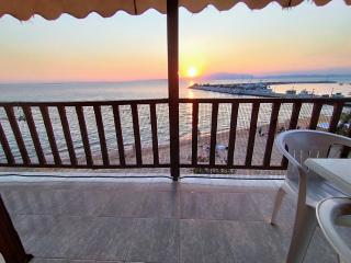Beachfront Apartment Thassos - Skala Kallirakhis - 3