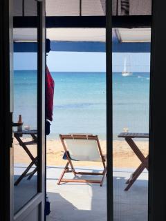 Cave Beach House Milos - 8