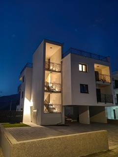 Apartments SORELLE - Podstrana - 9