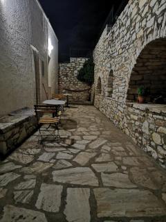 Με θέα το χωριό & το όρος Ζευς! - 7