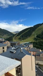 SOLDEU- EXCLUSIVO APARTAMENTO 130 M2 HASTA 10 PERSONAS CON PRECIOSAS VISTAS A PISTAS DE SKi - Soldeu - 6