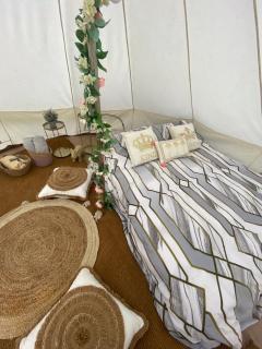 Country Bumpkins Luxury Glamping - Wellingore - 6