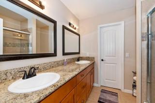 Timber lodge Retreat w/Game room - Sugarloaf - 7
