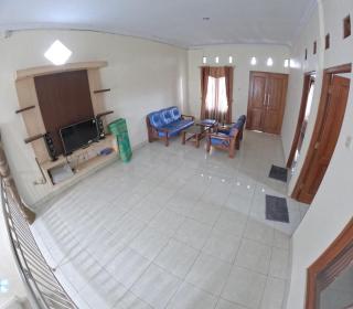 Grand Taman Siswa Homestay Jogja - Timuran - 7