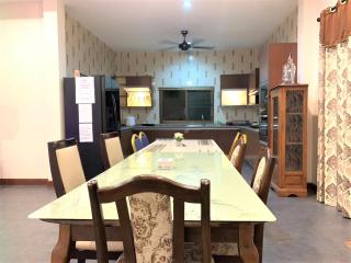 Pattaya Harmony Oasis 5BR Pool Villa for Group Getaways - Jomtien Beach - 3