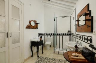 Puri Tempo Doeloe Boutique Hotel - Sanur - 4