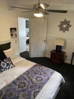 Creek Cottage Bed and Breakfast Traralgon - Traralgon - 8
