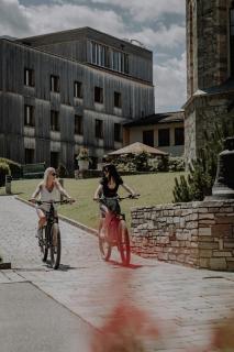 Sporthotel Kitz inkl Sommercard, kostenlose Maut für die Großglockner Hochalpenstraße, zentrale Lage mit bestem Ausblick - Bruck an der Grossglocknerstrasse - 7