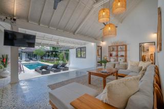 Aryana Estate - Seminyak - 2