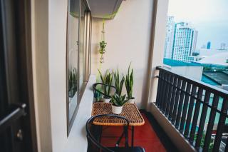 The Bat Cave at Manhattan Parkway - Manila - 6