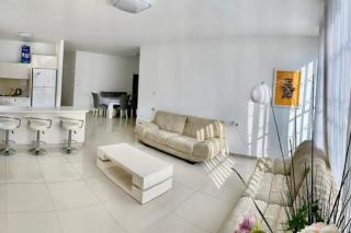 Family House in Natanya - 0