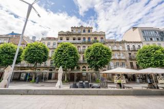 Vistas al Nautico y Paseo Marítimo de Vigo - 9