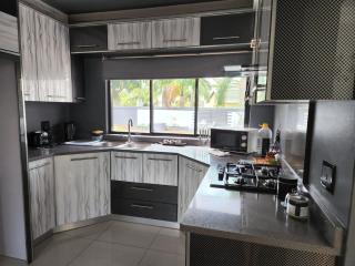 Umhlanga Rocks Guesthouse flat - Durban - 2