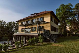 Hotel REPUBLIKA - 9