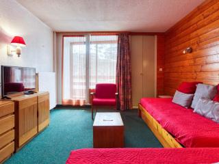 Apartment Chanteneige 201 by Interhome - Les Menuires - 2