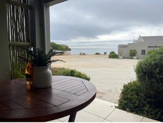 Accommodation @Sea Trader - St Helena Bay - 7