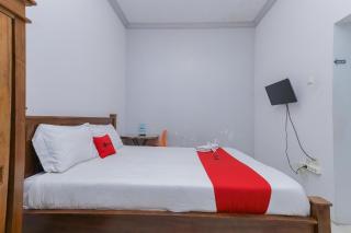 RedDoorz At Pondok Candra - Surabaya - 3