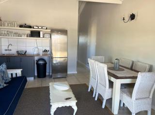 Accommodation @Sea Trader - 2