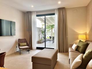 Sitges Spaces Garden Oasis 3 Bedroom 2 Bath Garden - Sitges - 2